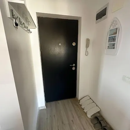 아파트 La Playa 1bdr Năvodari